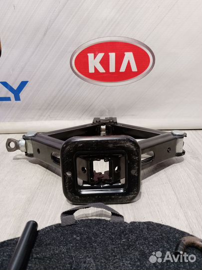 Домкрат Kia RIO 2