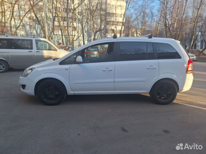 Opel Zafira 1.8 МТ, 2013, 206 000 км