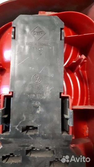 Фонарь задний левый Volkswagen Passat B5 3B2