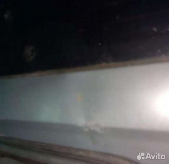 Крышка багажника Chrysler Voyager IV