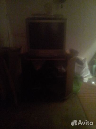 Продам телевизор бу