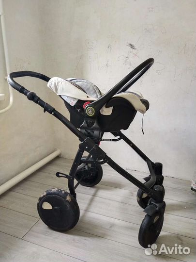 Коляска 3 в 1 Zippy tutis