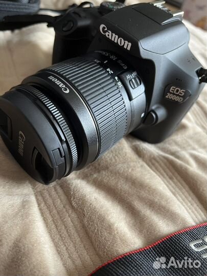 Canon EOS 2000D EF-S 18-55 III Kit