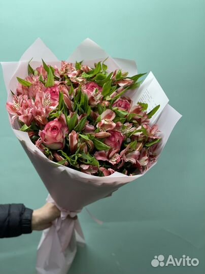 Роза Хризантема букет