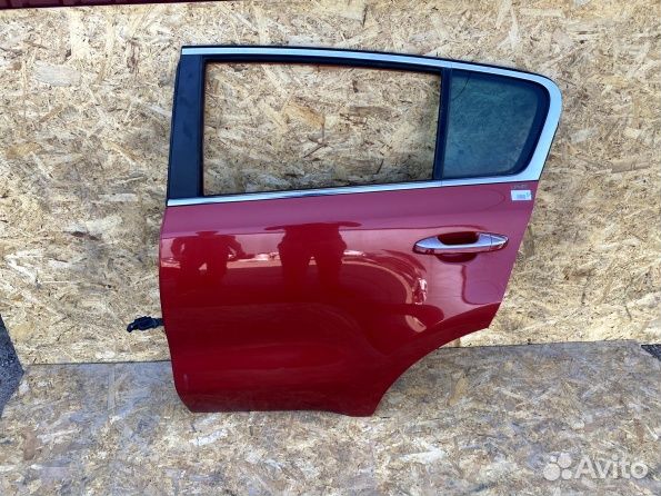 Киа Спортейдж 4 дверь задняя левая