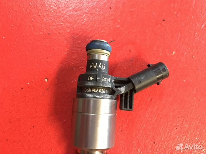 Форсунка топливная Audi A4 B6 cdn