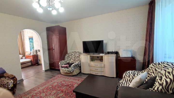 Дом 83 м² на участке 8,2 сот.