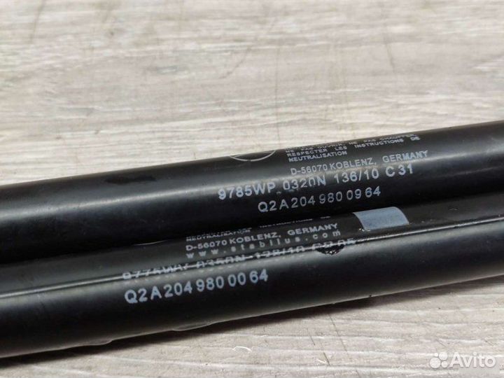 Амортизаторы капота Mercedes C W204