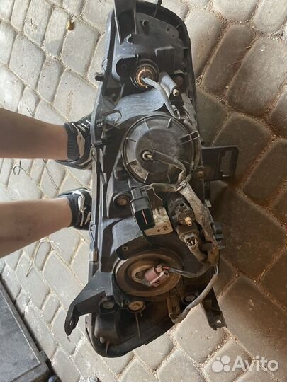 Фары на лансера 10