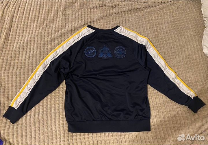 Свитшот adidas