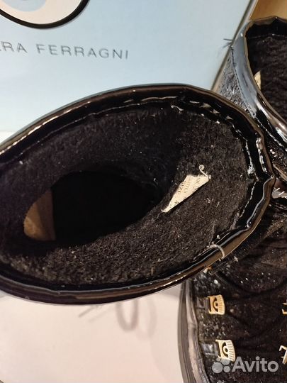 Chiara Ferragini Угги женские, р. 40