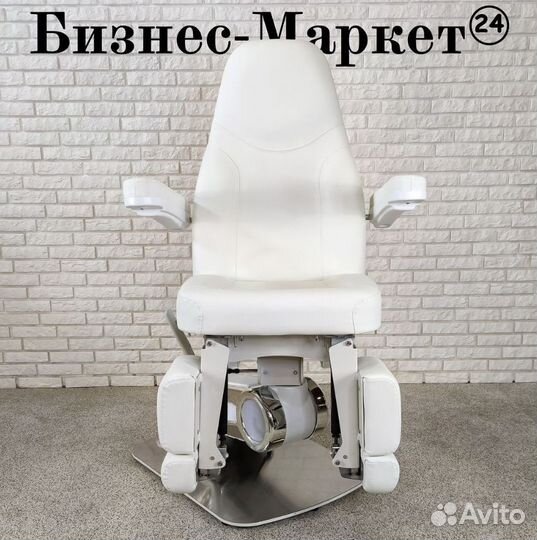 Педикюрное кресло Bugatti white, 3 мотора