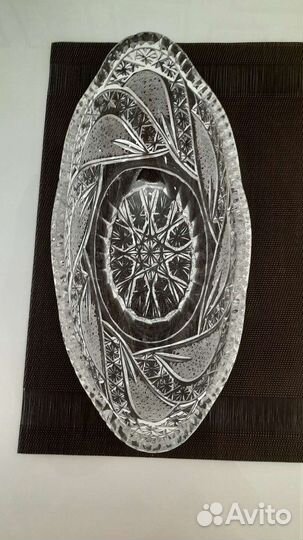 Хрусталь СССР: Ваза для сладостей, графин - штоф