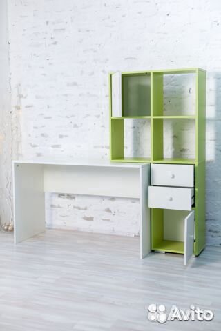 Письменный стол