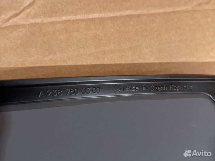 Стекло панорамной крыши Мерседес