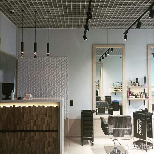 Требуется администратор, парикмахер