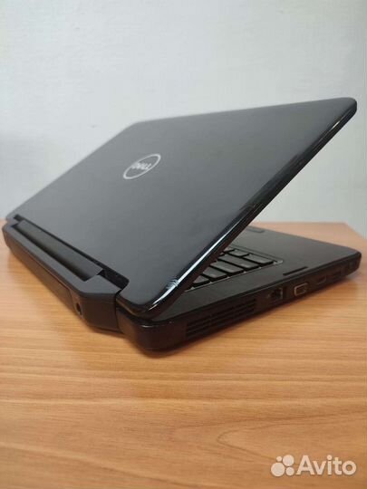 Dell /core i3/500гб/4гб/15.6