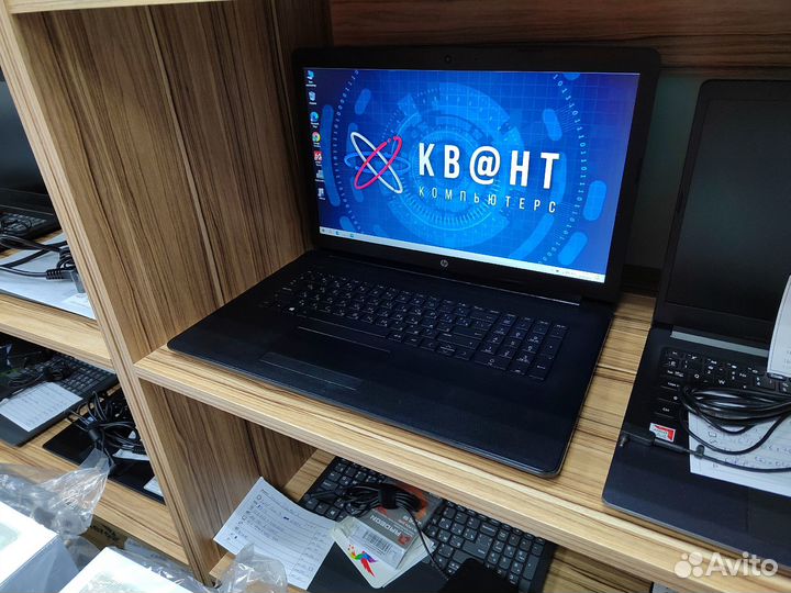 Ноутбук HP 17 с большим экраном на гарантии