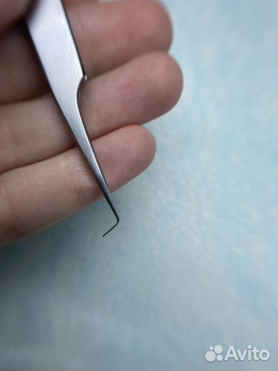 Пинцет для наращивания ресниц