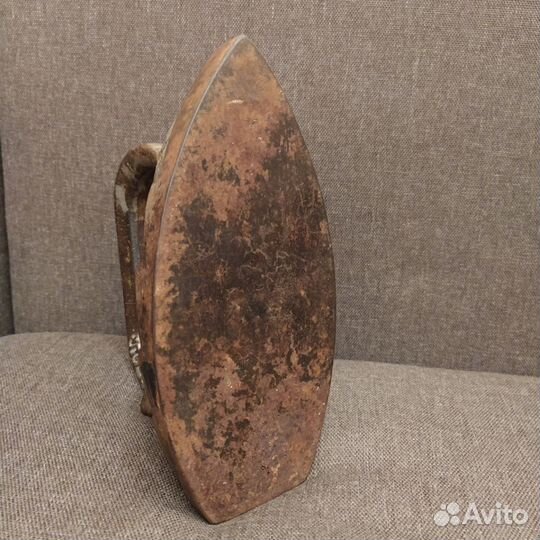 Утюг чугунный дельфин кит