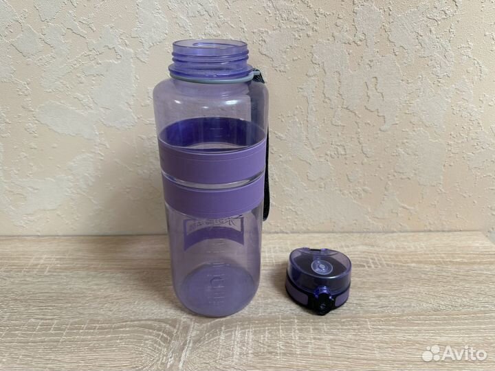 Бутылка спортивная для воды 1,5л