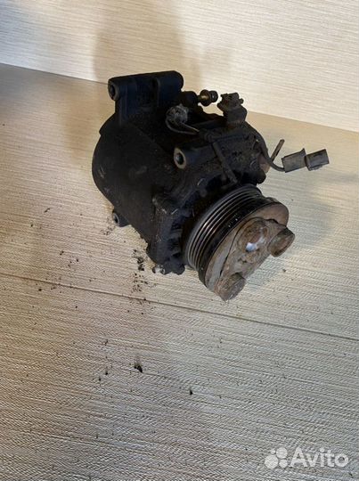 Компрессор кондиционера mitsubishi galant 8