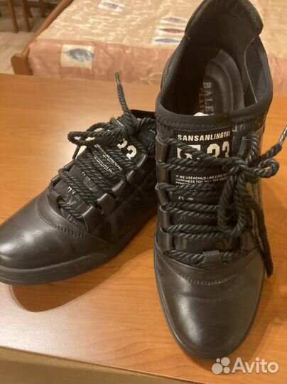 Кроссовки- ботинки