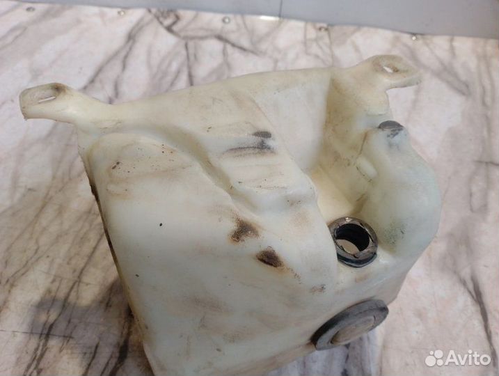 Бачок омывателя Kia Sportage FE