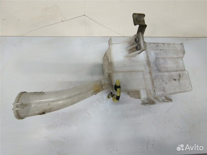 Бачок омывателя Mitsubishi Outlander, 2005