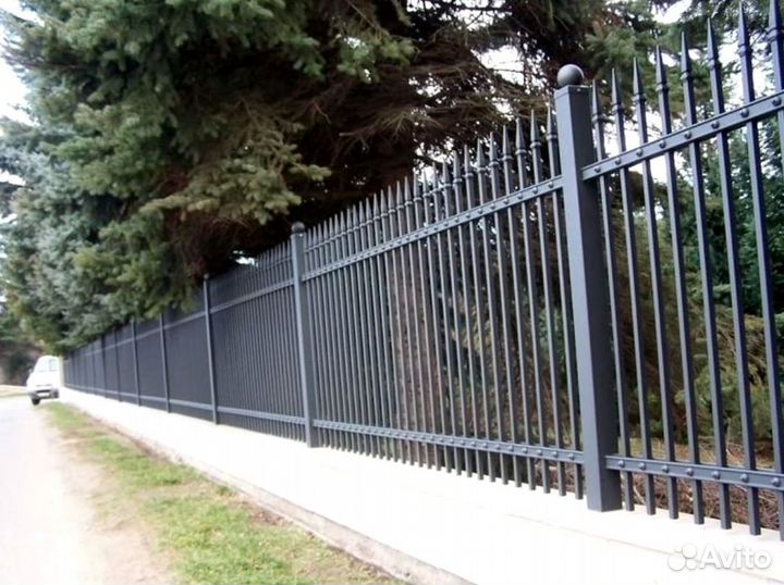 Забор из профильной трубы