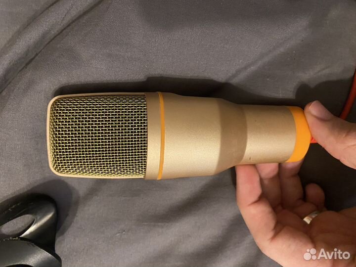 Продается микрофон с аудиокартой