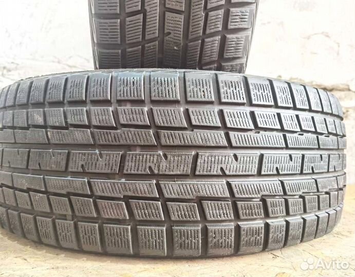 Yokohama Ice Guard IG30 215/55 R17 94Q