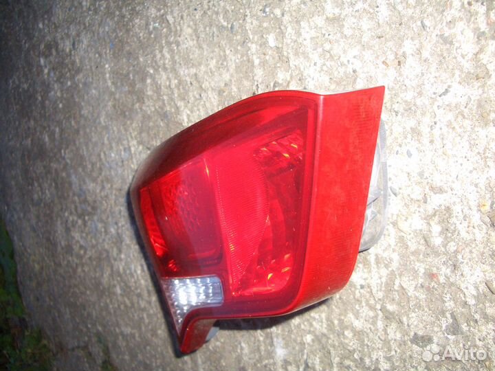 Фонарь внутренний левый Киа Рио с 15