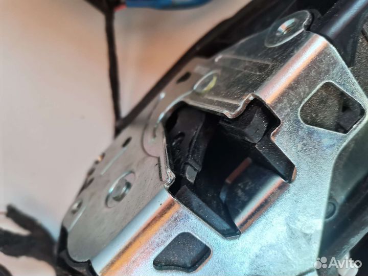 Ручка с замком задней левой двери BMW 3 F30