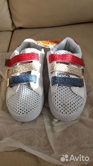 Кеды новые р.26 и 27 на липах