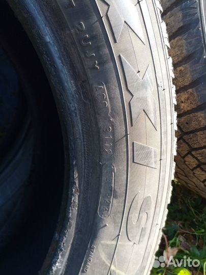 Maxxis MA-SUV Presa Spike 225/60 R17