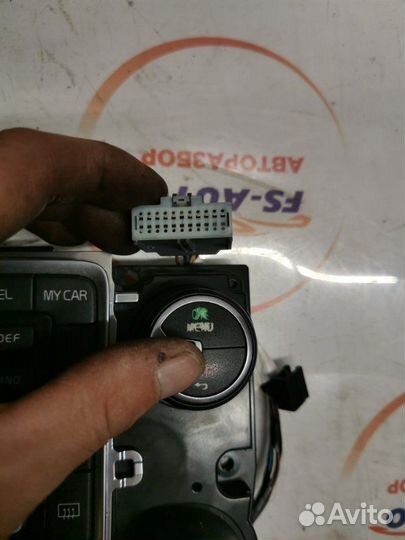 Блок управления климат-контролем передний Volvo