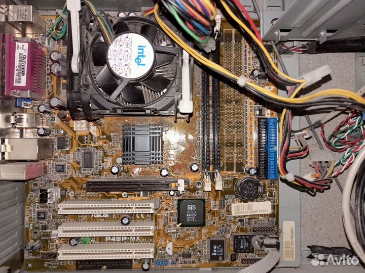 Материнская плата