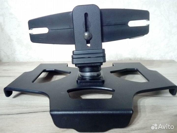 Крепление для планшета