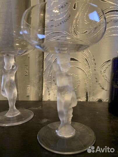 Пара бокалов