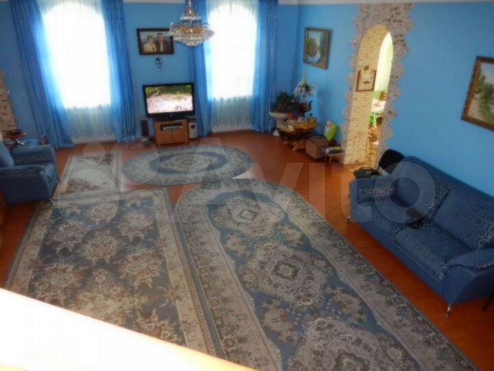 Дом 188 м² на участке 17 сот.