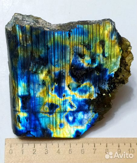 Спектролит лабрадор