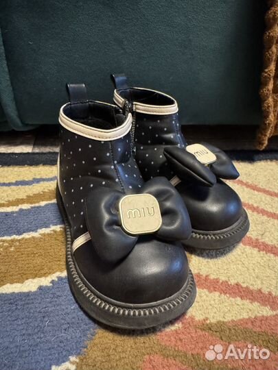Ботинки демисезонные для девочки 24