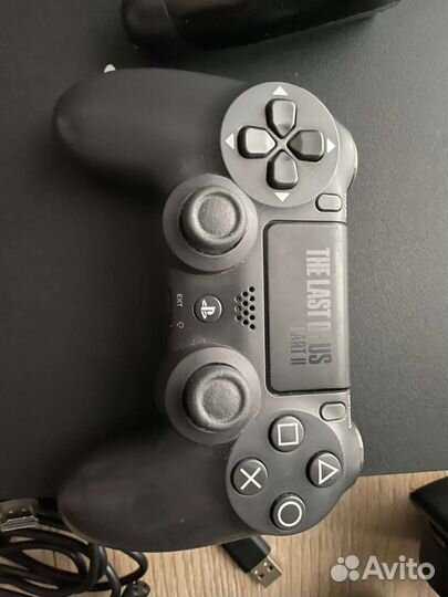 Playstation 4 pro 1tb