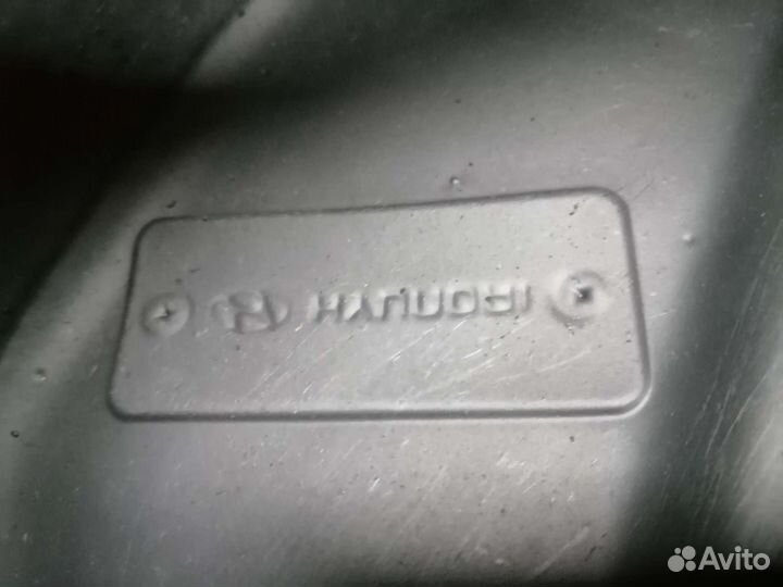 Локеры hyundai solaris