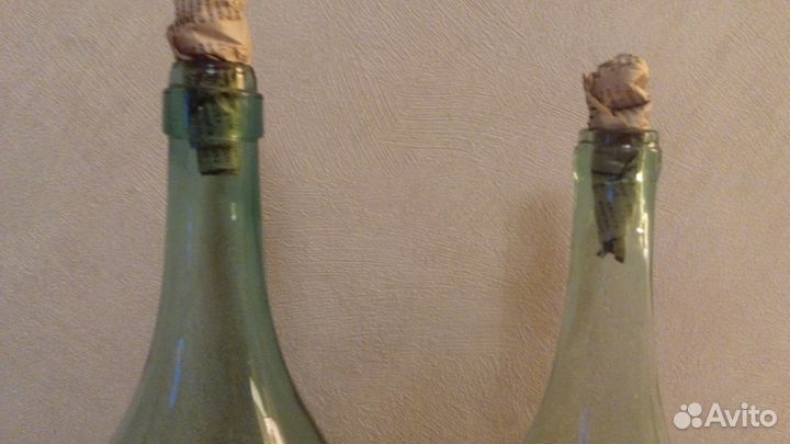 Бутыль. Четверть ведра. Я