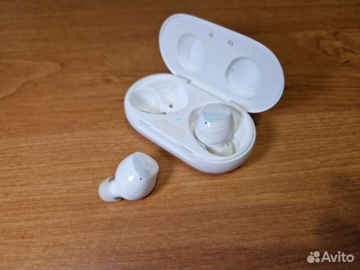Samsung Galaxy Buds+