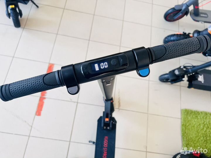 Электросамокат (Новый с гарантией)