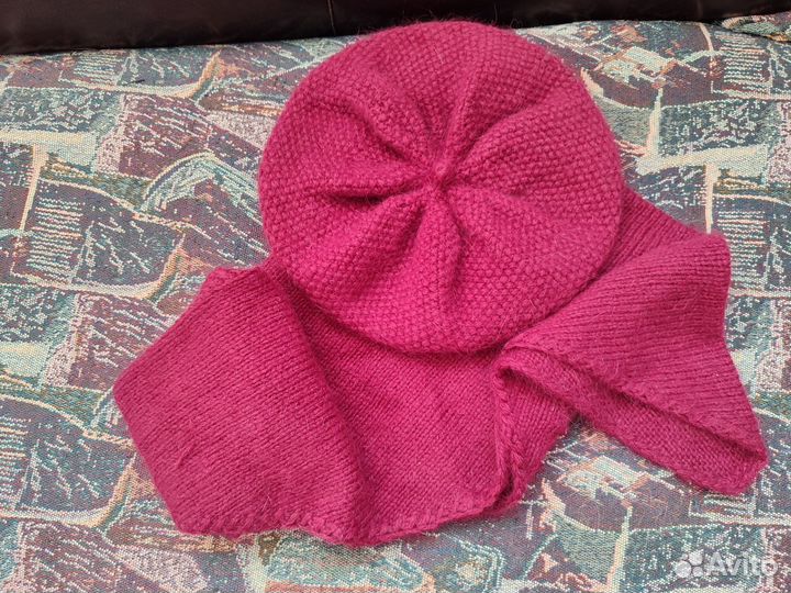 Берет и бактус