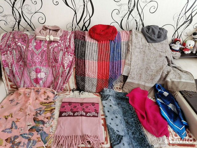 Шарфы и палантины